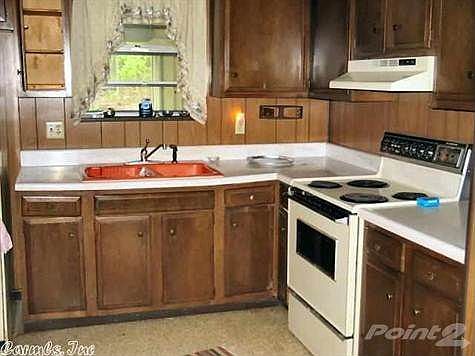 4th image of 141 Algonquin Cir
