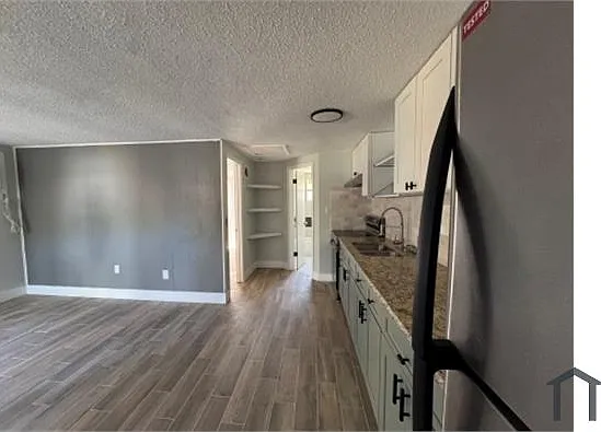 1214 E 138th Ave #B — Photo 2