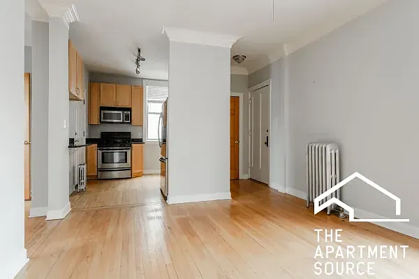 1946-48 W Leland Ave #2 — Photo 3
