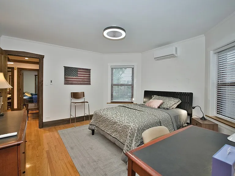 2437 W North Shore Ave #2 — Photo 35