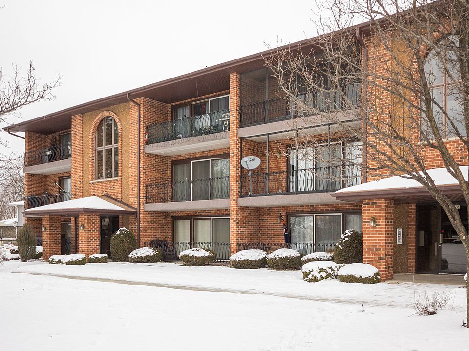 1st image of 8201 Cobblestone Dr Unit 2D