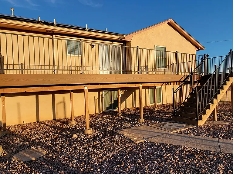 1427 N Challenger Dr — Photo 33