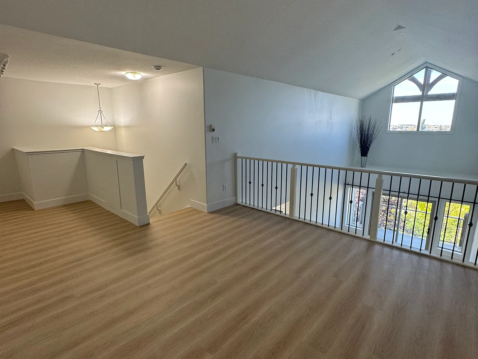 278 Suder Greens Drive Northwest Edmonton — Photo 3