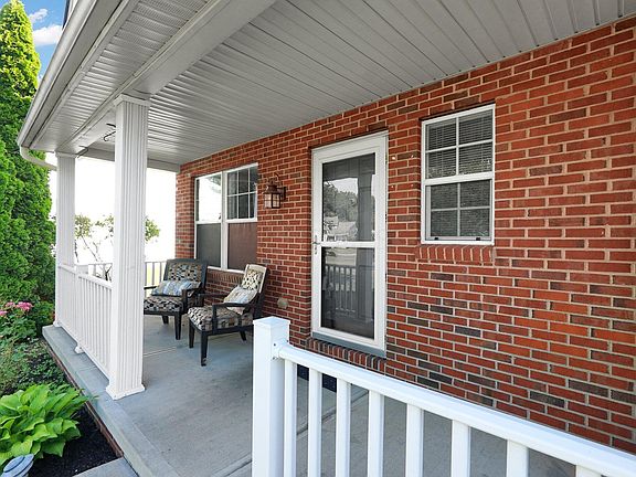 4th image of 939 Keltonhurst Ct