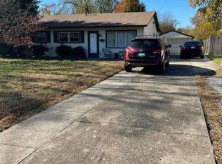10004 Omar Khayyam Blvd, Louisville, KY 40272