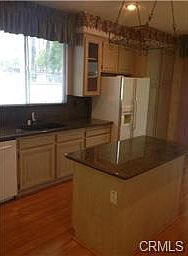 3rd image of 1584 N La Quinta Dr