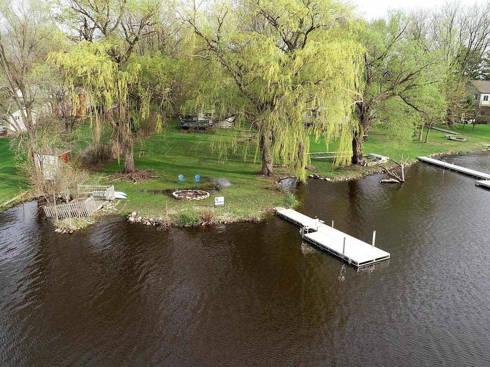 1st image of W11062 Glen Dr