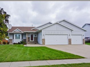 720 15th Ave E, West Fargo, ND 58078