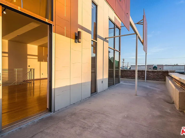 1850 Industrial St #106 — Photo 38