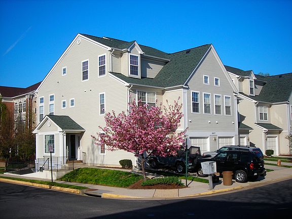 4th image of 6607 Thackwell Way Unit 2209