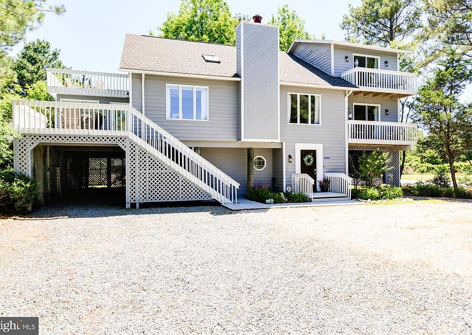 1st image of 39622 S Gulls Way Ct