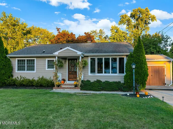 21 Louis Circle, Red Bank, NJ 07701