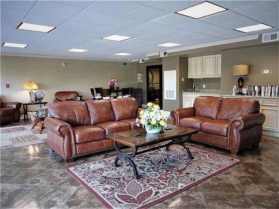 5th image of 500 Lake Marina Dr #228
