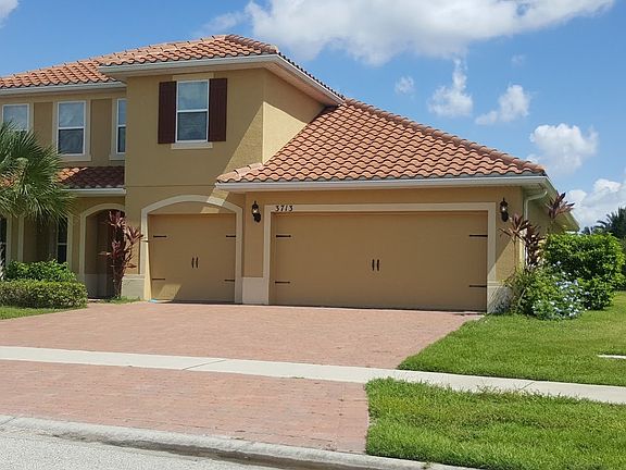 2nd image of 3713 Isles Arbor Ln
