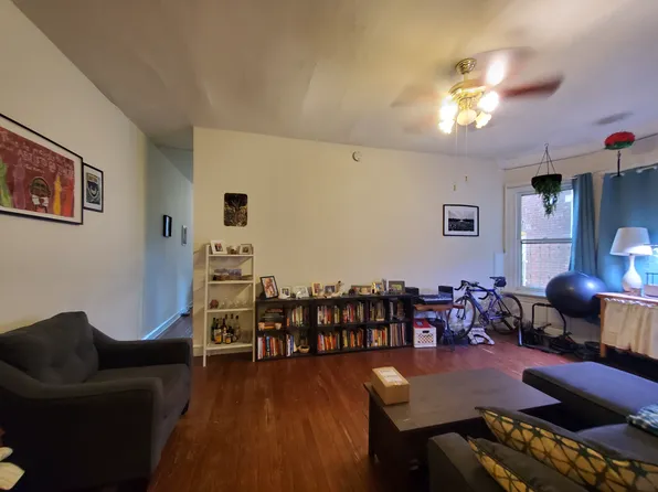 4222 Spruce St APT 1R, Philadelphia, PA 19104