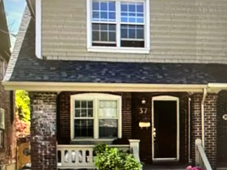 37 Lola Rd #MAIN FL
