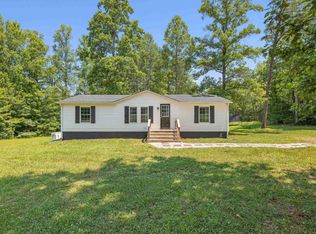 5998 Community House Rd, Columbia, VA 23038