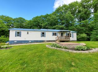28 Shaw Rd, New Gloucester, ME 04260