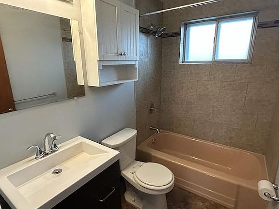 4th image of 30 Dreyer Ave APT 2