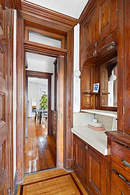 Sold by Compass | media 20