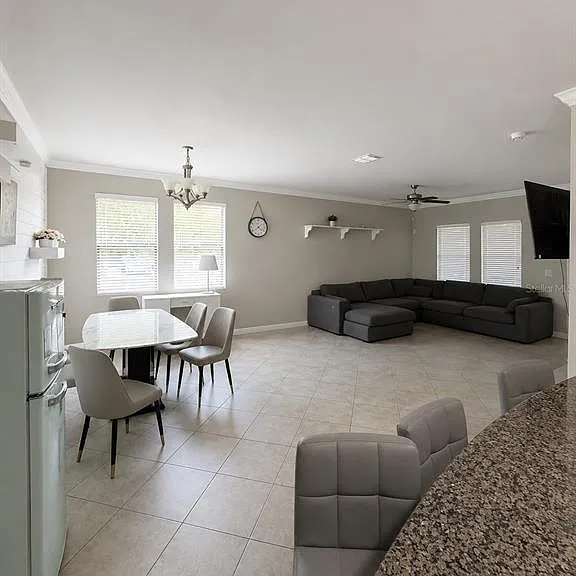 4063 Welling Ter — Photo 11