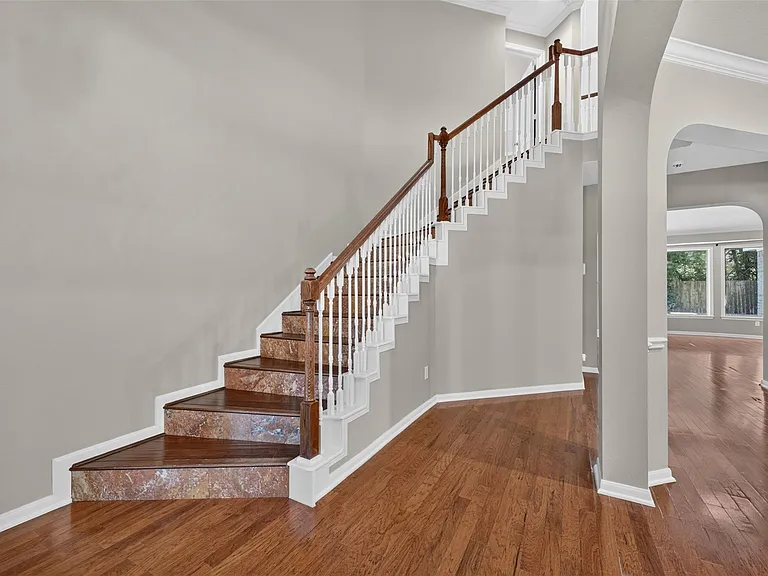 21327 Pennshore Ln — Photo 6