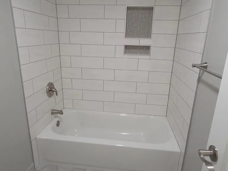 Colony Ct — Photo 12