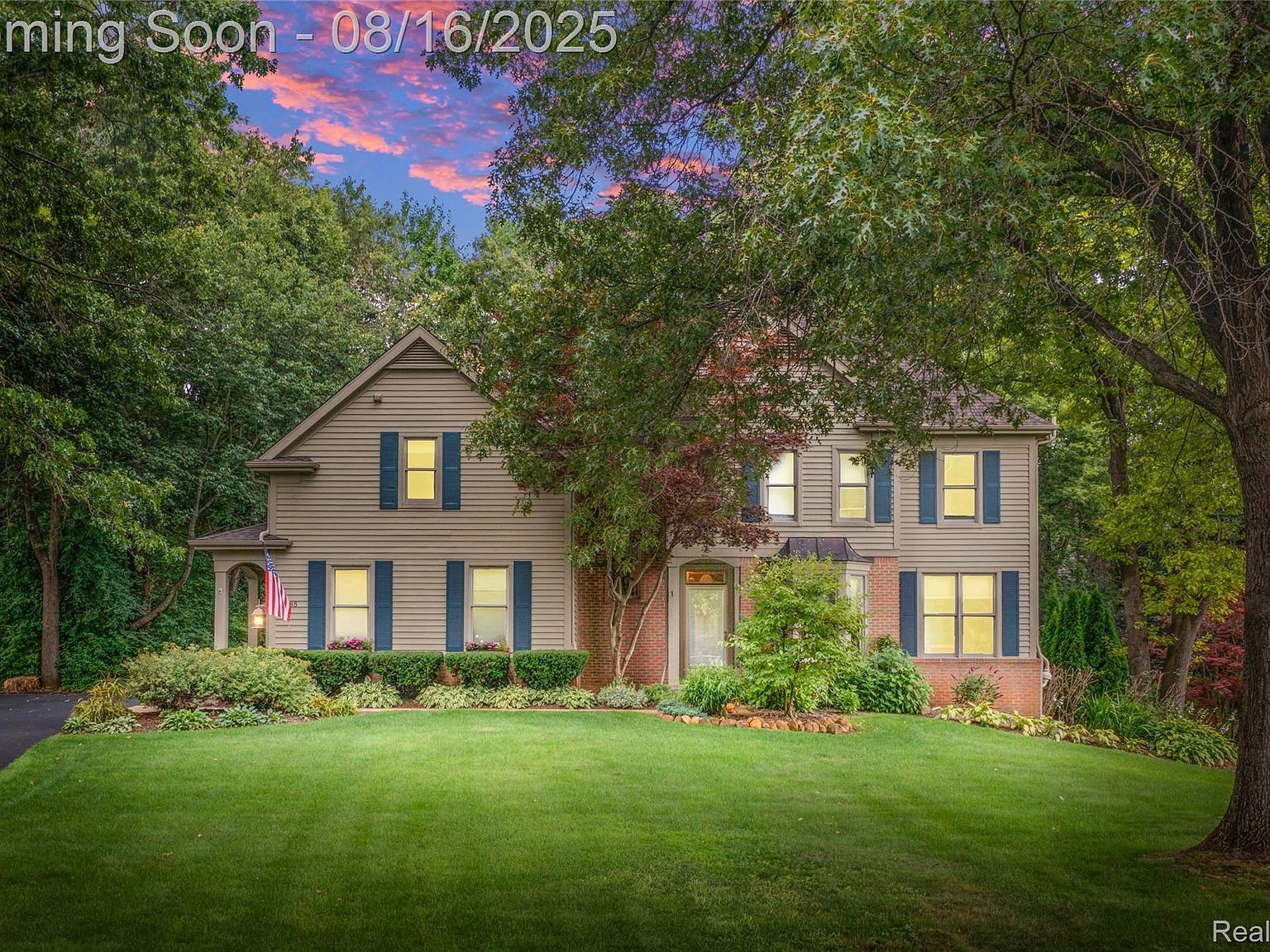 huruyasiki様 7085 Hickory Hollow Cir, Clarkston, MI 48348 | MLS