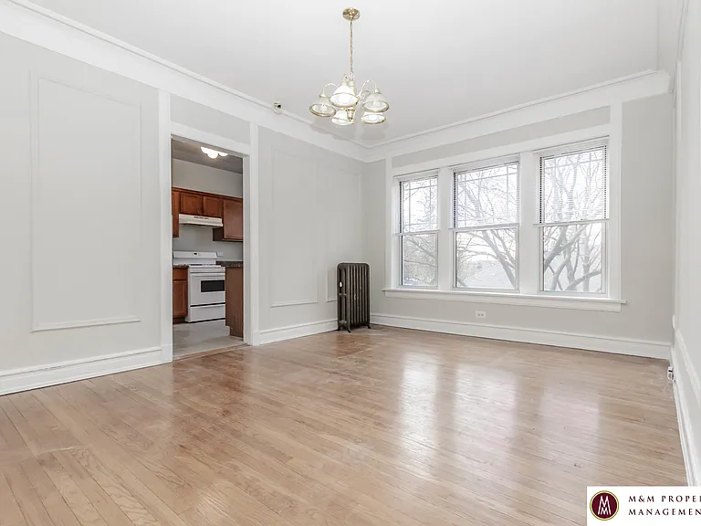 400 N Taylor — Photo 20