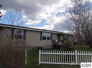 114 Columbia St, Cohasset, MN 55721