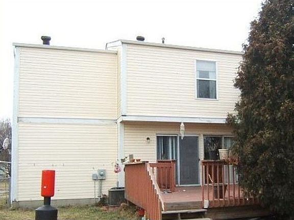 5th image of 3032 Bismark Dr