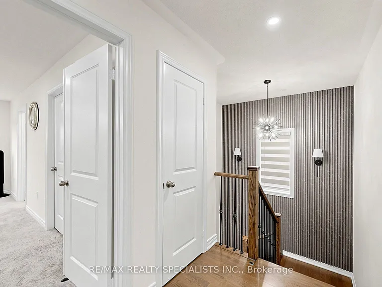 250 Chippewa Ave — Photo 24
