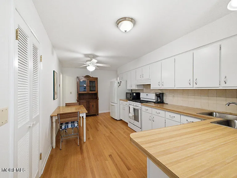 145 Osborne Ave — Photo 6