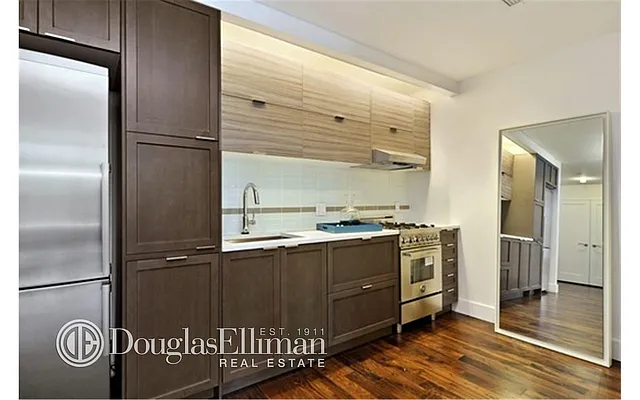 Rented by Douglas Elliman | media 31