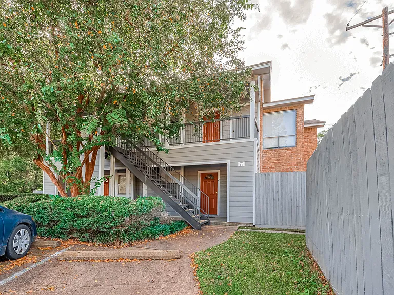 2404 Sycamore Ave #C-1 — Photo 34