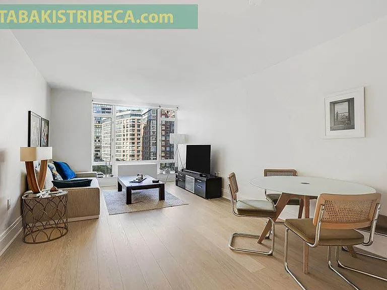 210 Warren St #10M — Photo 3