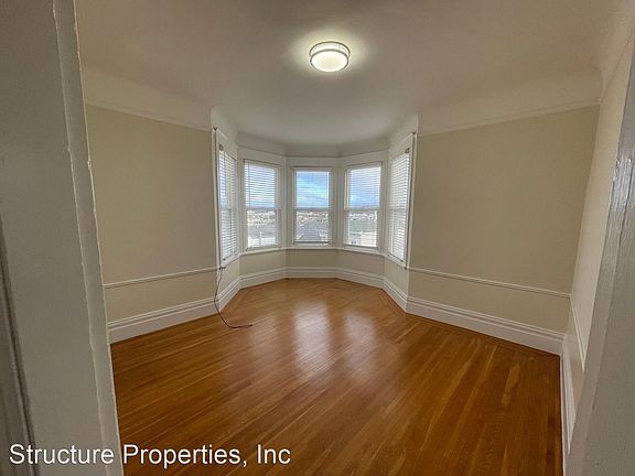 4th image of 2645 McAllister St