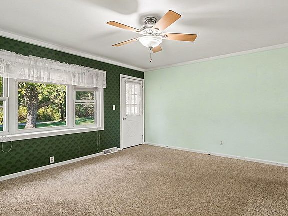 4th image of 8209 Smythe Rd