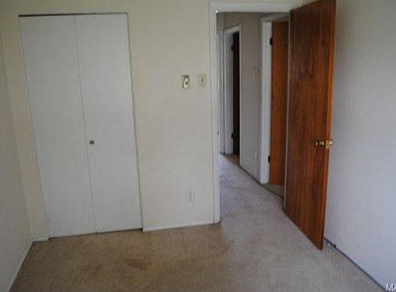 5th image of 7216 Hazelcrest Dr