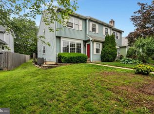 33 School Rd, Horsham, PA 19044