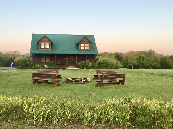 100 W 93rd St N, Valley Center, KS 67147