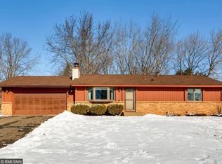 4546 S Hay Lake Rd, Eagan, MN 55123