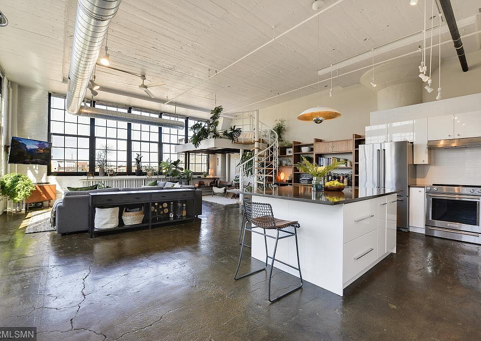 1st image of 500 Robert St #300
