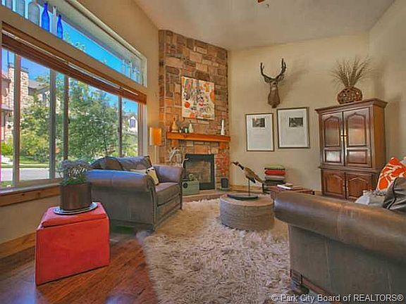 5th image of 5662 N Oslo Ln