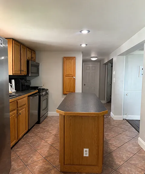 100 N Main St #1 — Photo 3