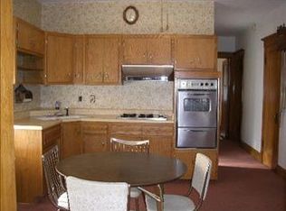 2421 Gunderson Ave, Berwyn, IL 60402
