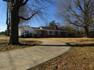 2504 Us Highway 70, Connelly Springs, NC 28612