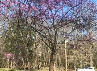 1311 Redbud Ln, Columbia, TN 38401