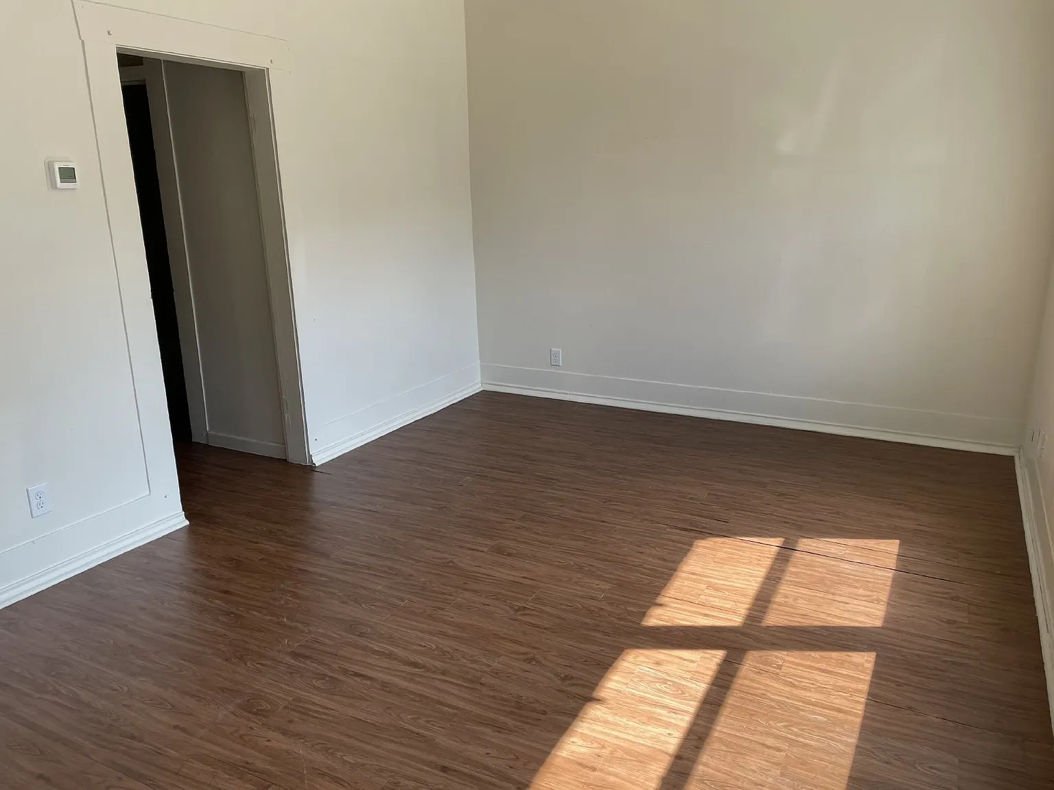 2 bed, 1.0 bath, 760 sqft, $1,045 — Photo 4
