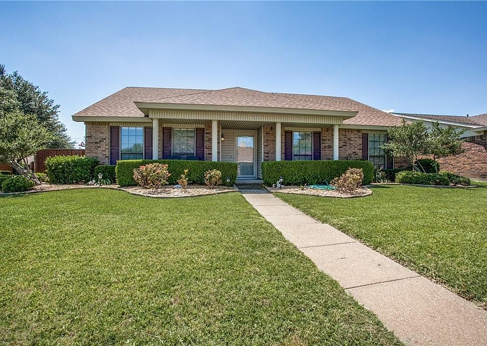 1st image of 2638 Duchess Dr